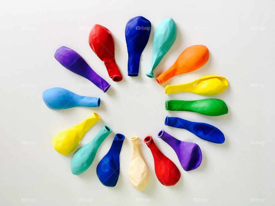 Color balloons 