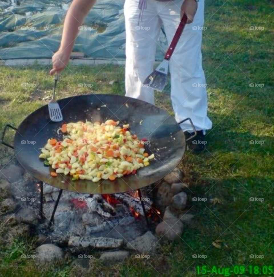  Cooking outdoor