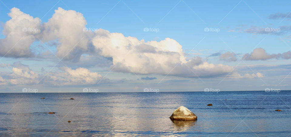 Idyllic view of sea