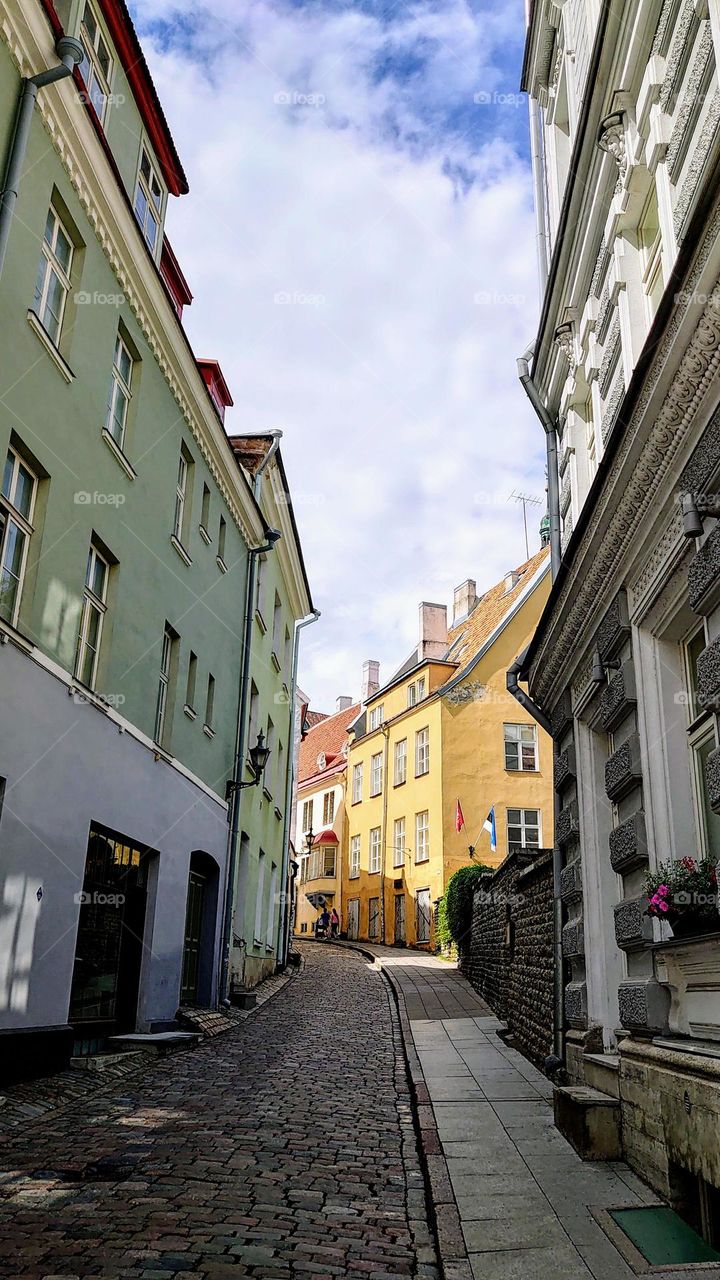 Old town 🗝️ Outside 🗝️ Architecture 🗝️ Building 🗝️