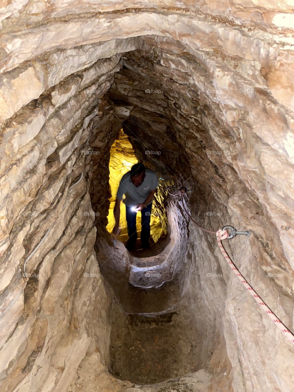 Tunnel Vision while exploring the grotto 