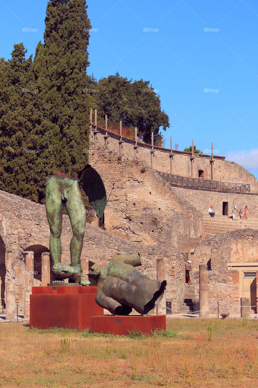 pompei sculptures