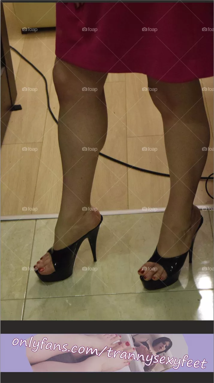 My sexy trans legs and feet in heels