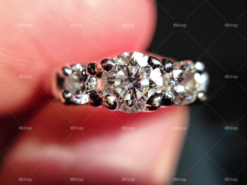 Closeup of a diamond engagement ring 