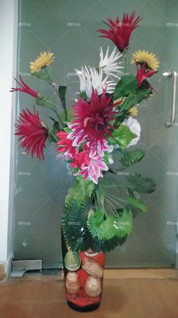 Beautiful Flowerpot and Beautiful colure Readymade paper flower