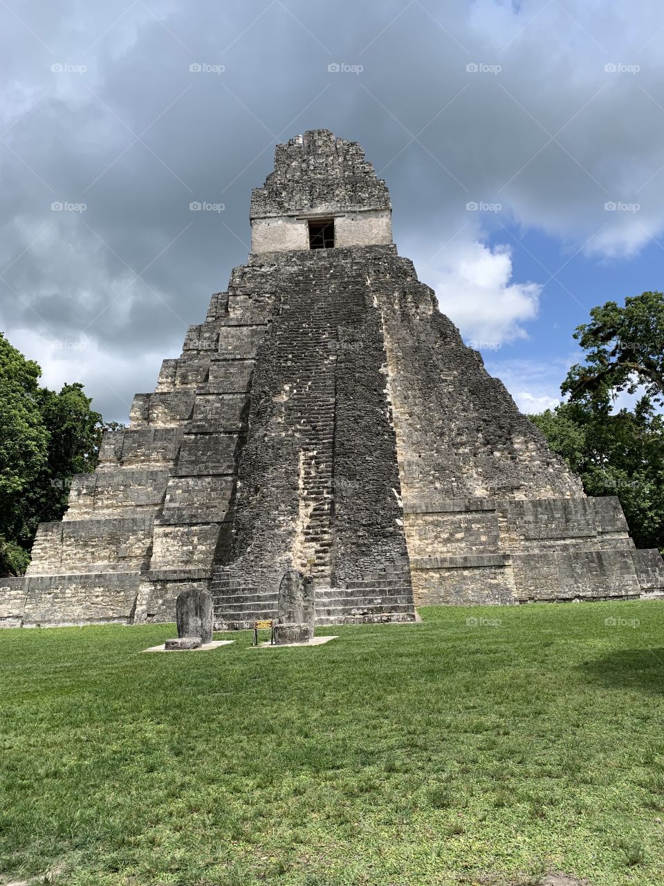 Tikal gran jaguar ruin Guatemala 