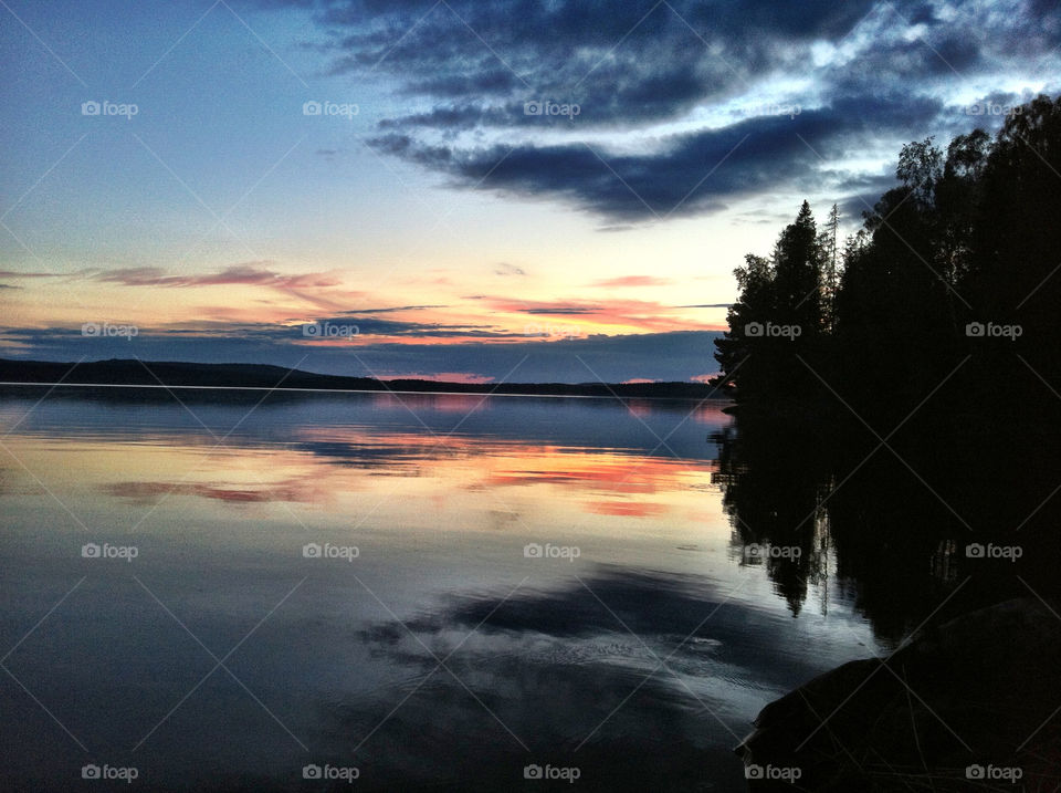 sweden sunset in värmland by chattis