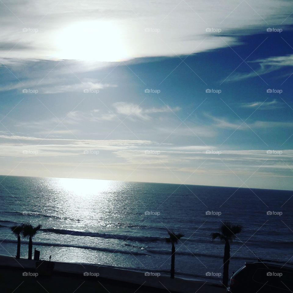 took this picture by the sea one of the best views that i see ever