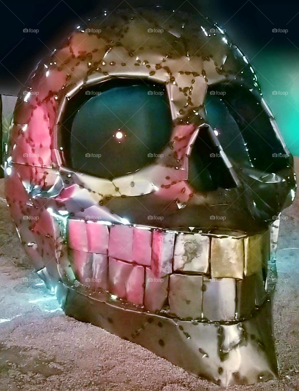 BIGGEST LITTLE CITY IN THE WORLD