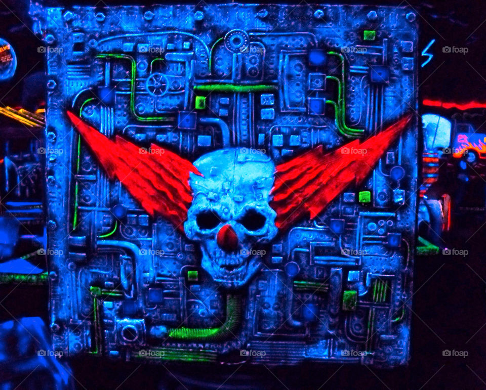 blue graphic skull pinball by strddyeddy