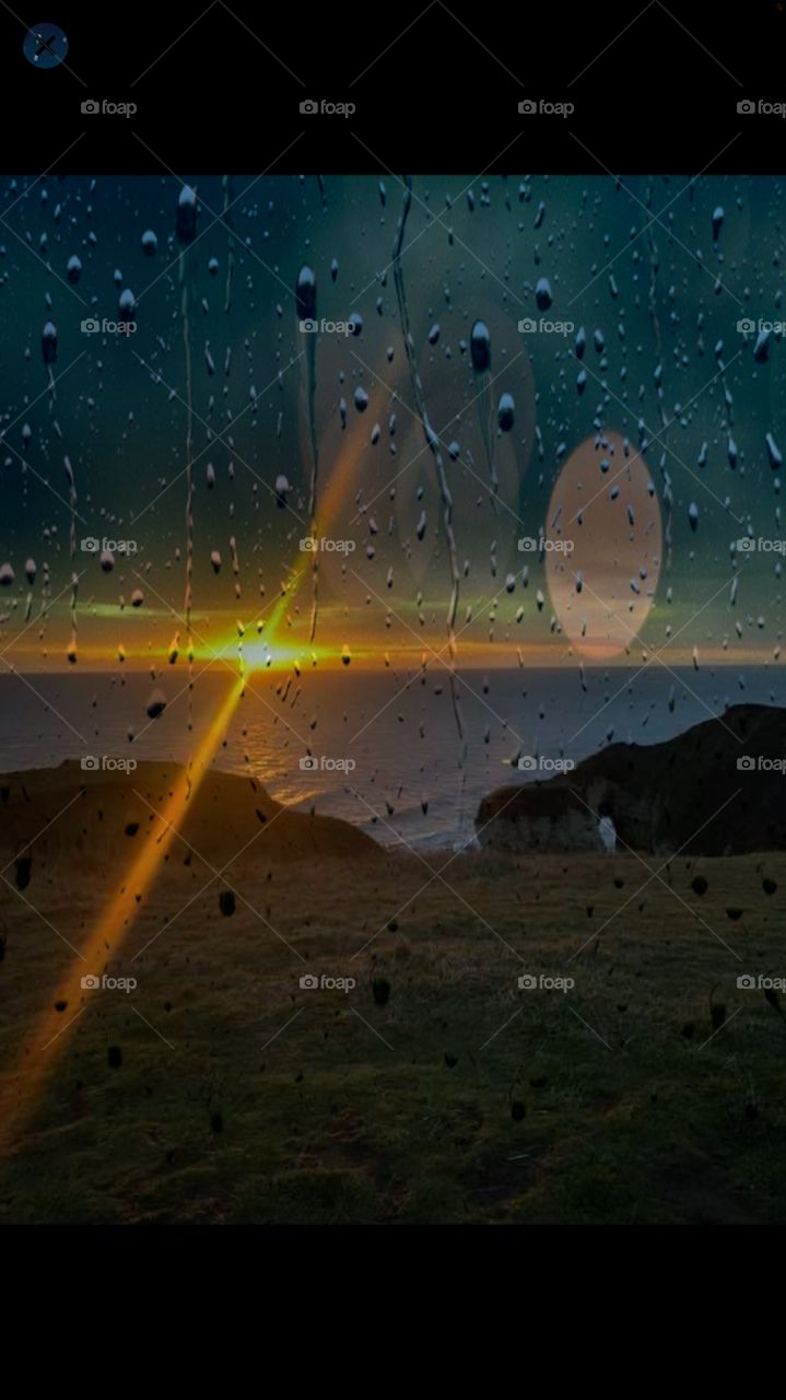 Sun rise at the sea side 