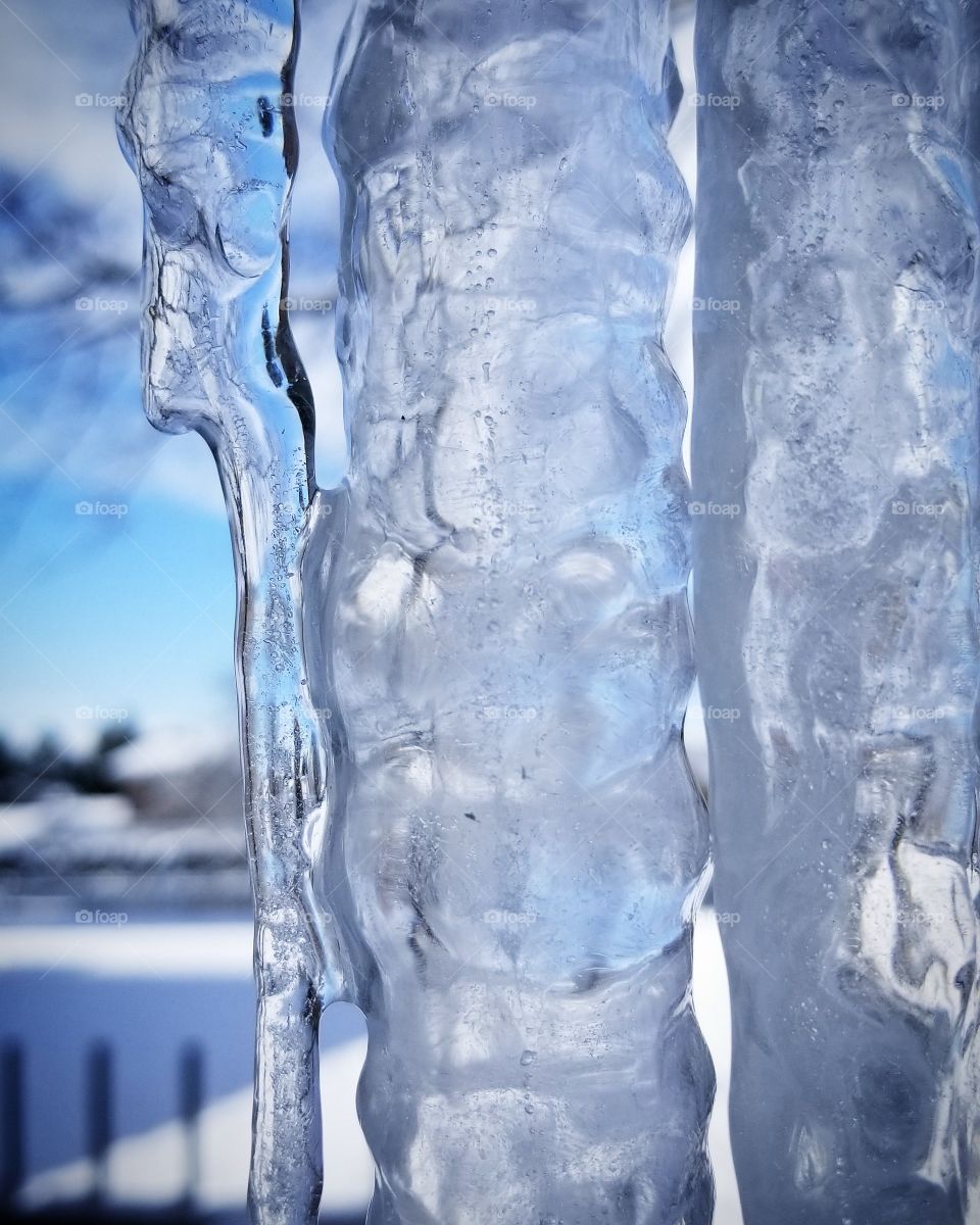 Winter brings us many surprises, for example water 💧 will drip from anything that is higher off the ground like tall buildings and trees 🌲 Icicles will form and show a different kind of art.