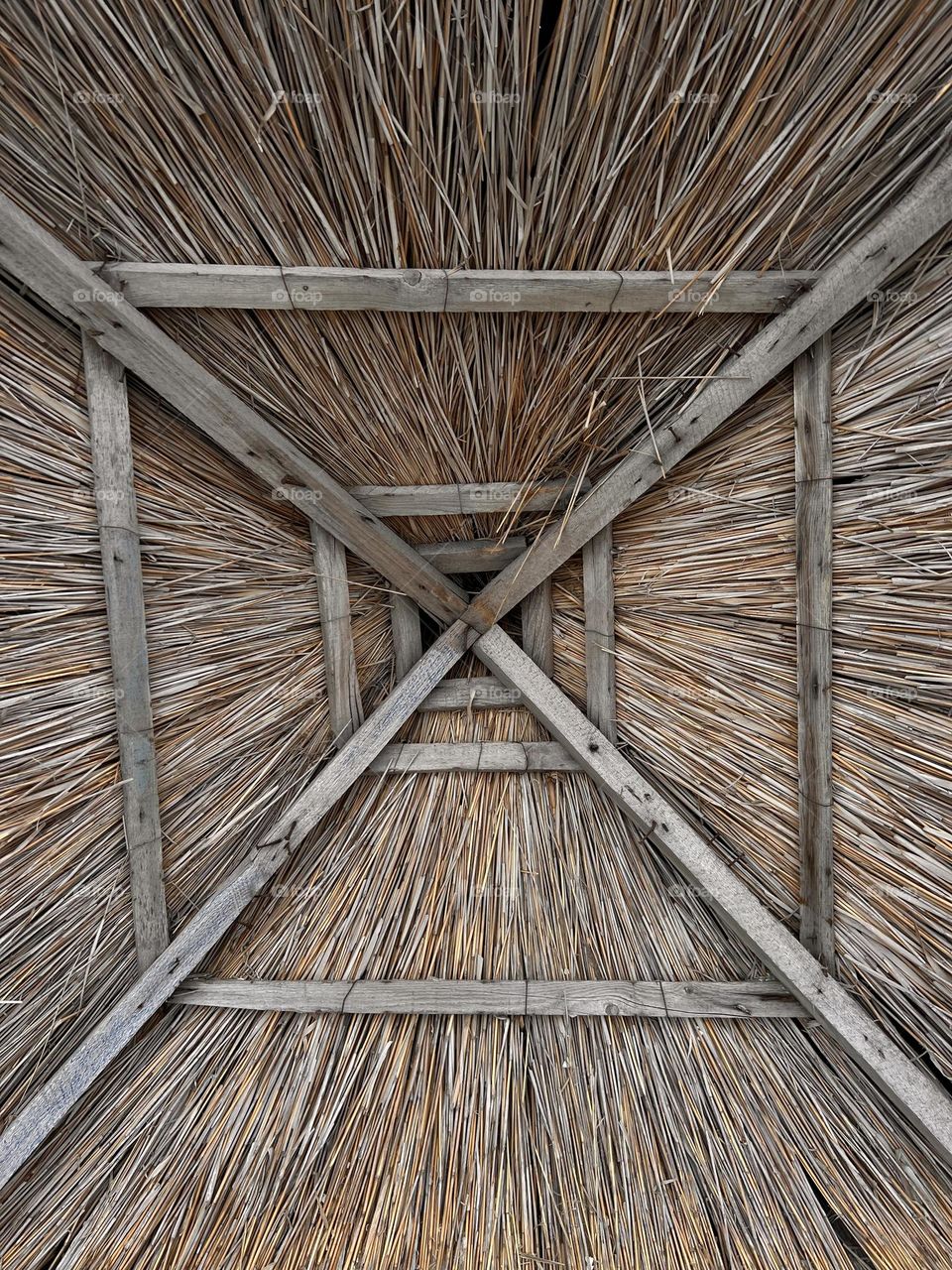 beach umbrella, inside view, consists of triangles, geometry