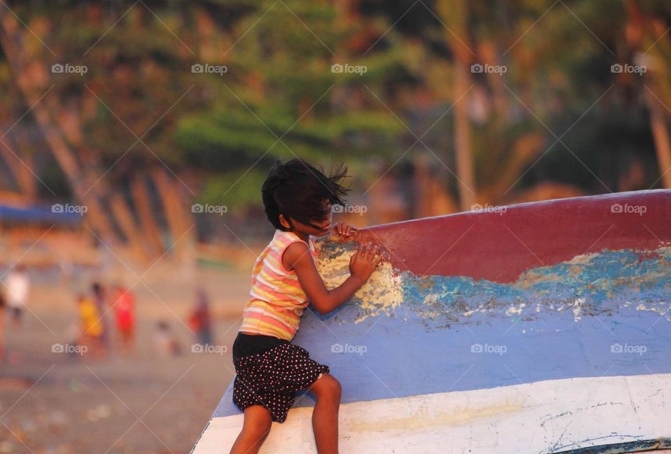 Focusing to be the key for challenge . What imagine challenge of herself ? Walking aside of parking boot to do. Intellectual practiced for her to resolve finished well.