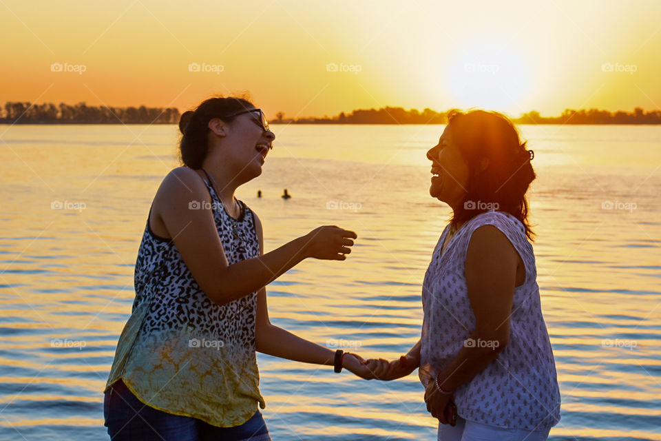 pasando una linda tarde en la laguna