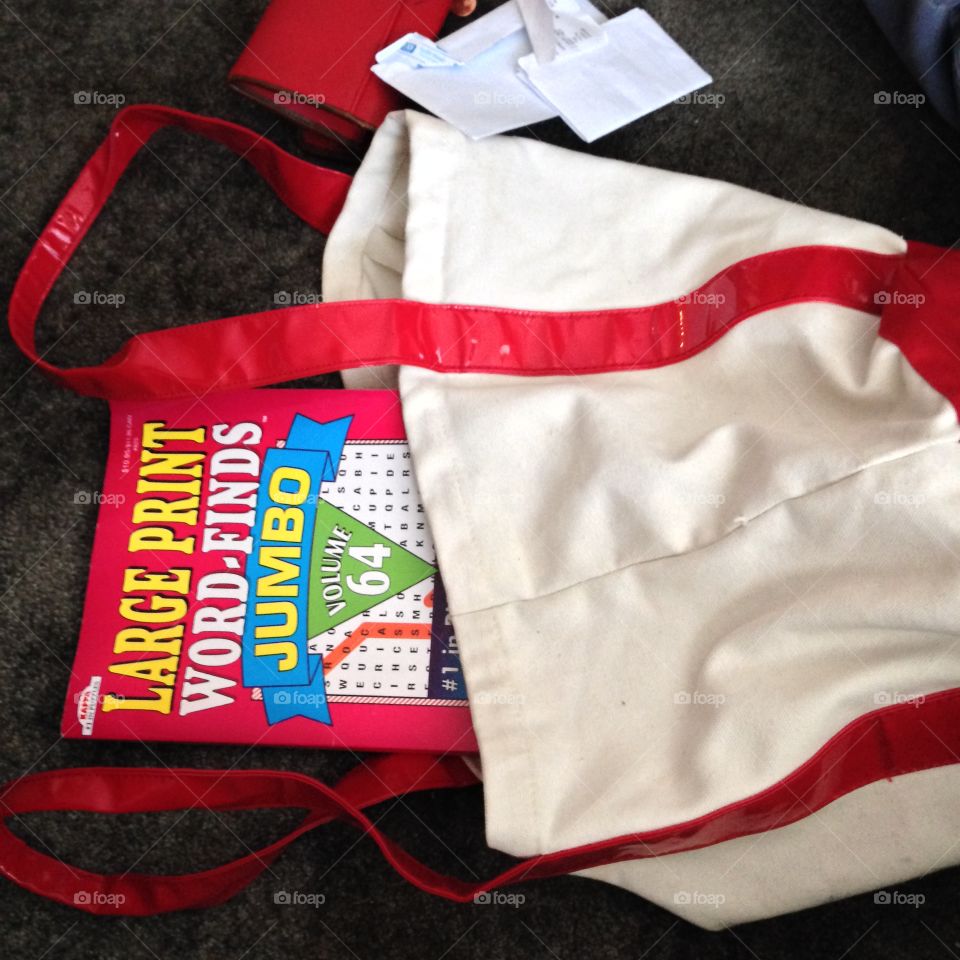 Grandma's Red Day

Published by:
HappyBrownMonkey 