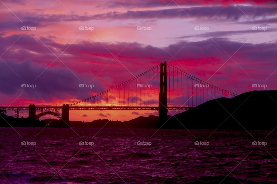Golden Gate Sunset 