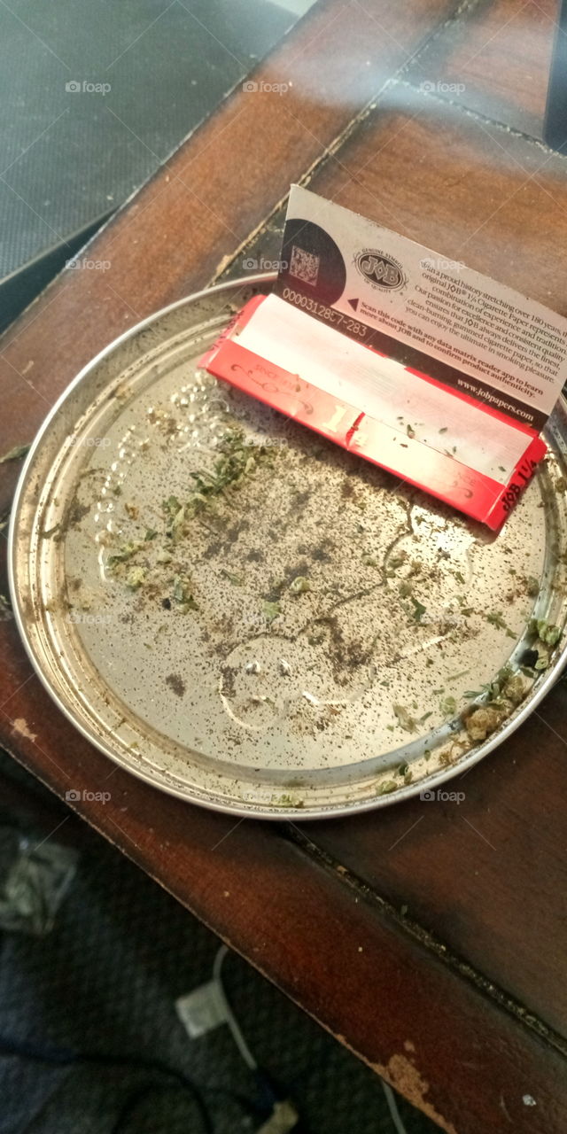 empty tray