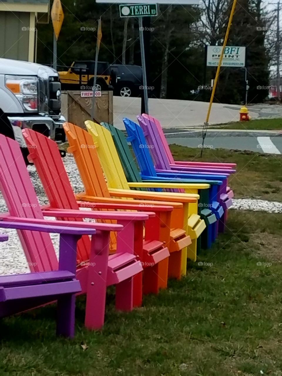 At the roadside was a rainbow of colors of Adirondack chairs for sale. They were so pretty it caught my eye so I took this pic.