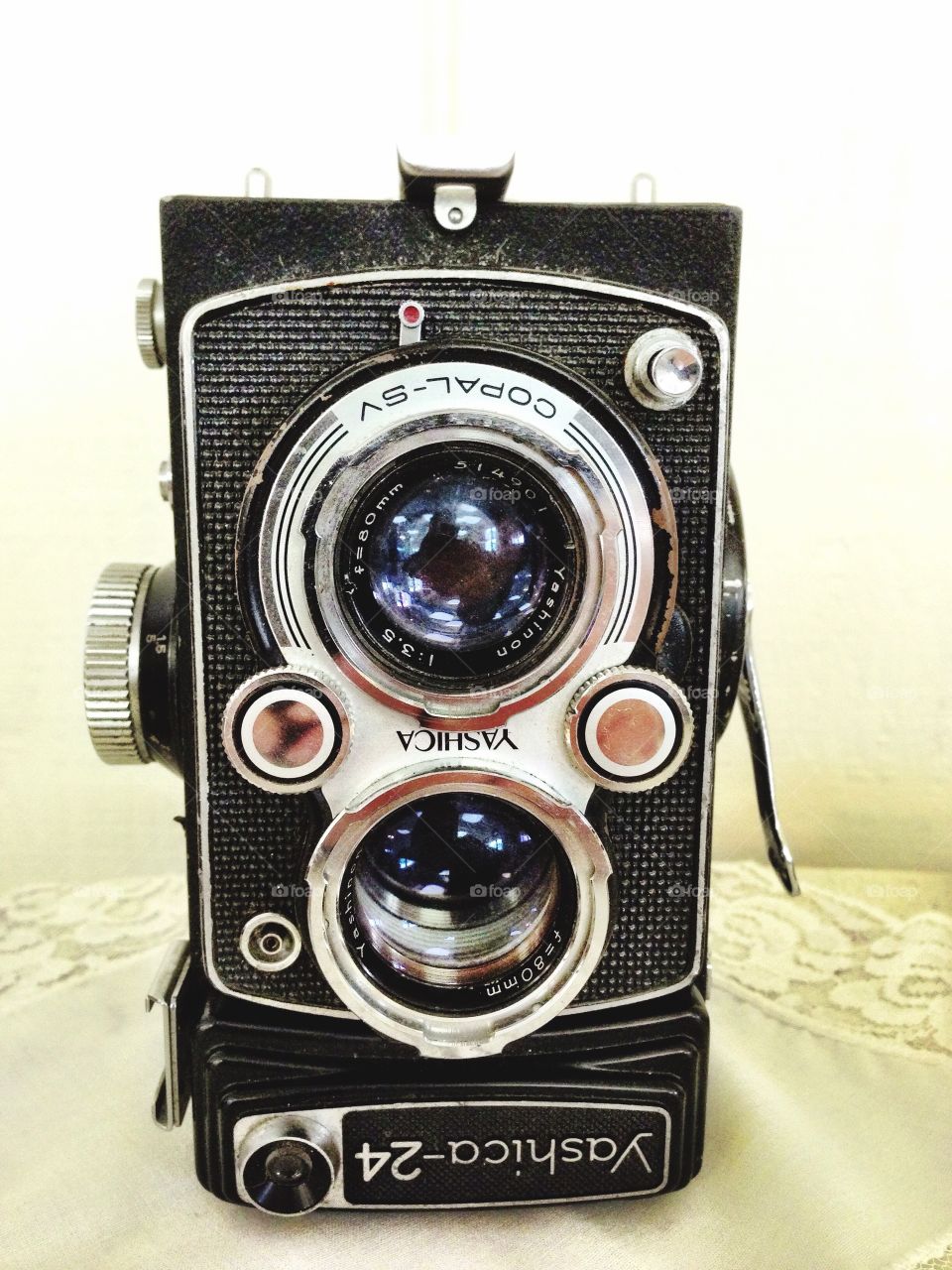 Twin reflex SLR film camera 