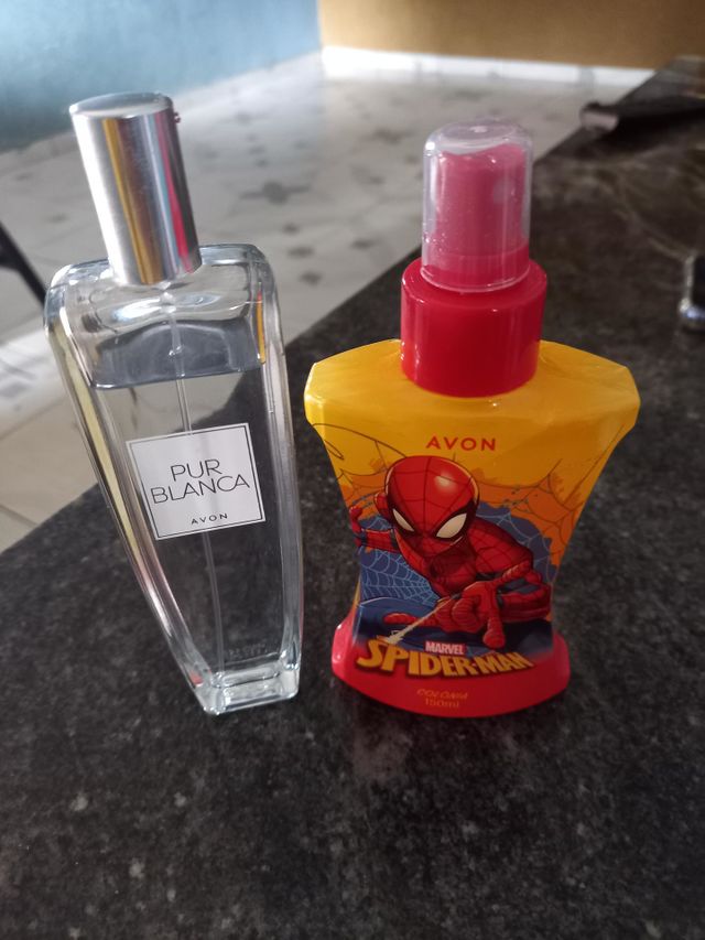 Produtos da Avon.
