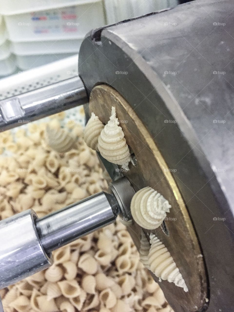 Pasta machine