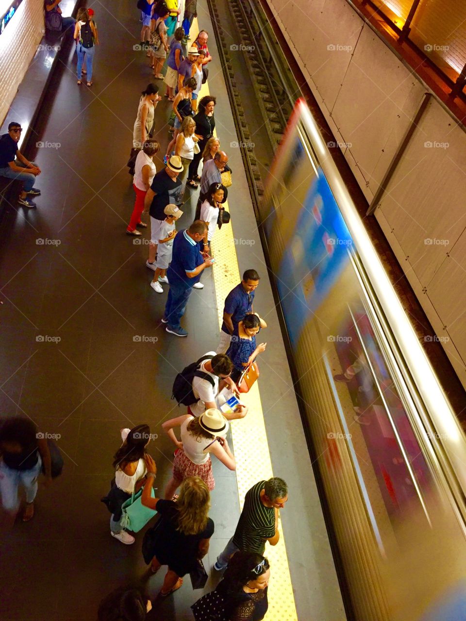 Lisbon underground station 