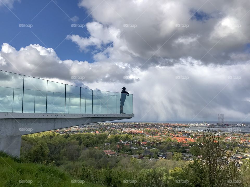 The best spot, if you wan’t a perfect view over the city. Not even rain will ruin it