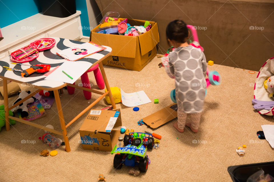 what a mess in kid's room