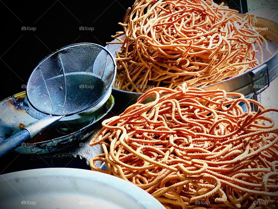 Big bites spring crunches 