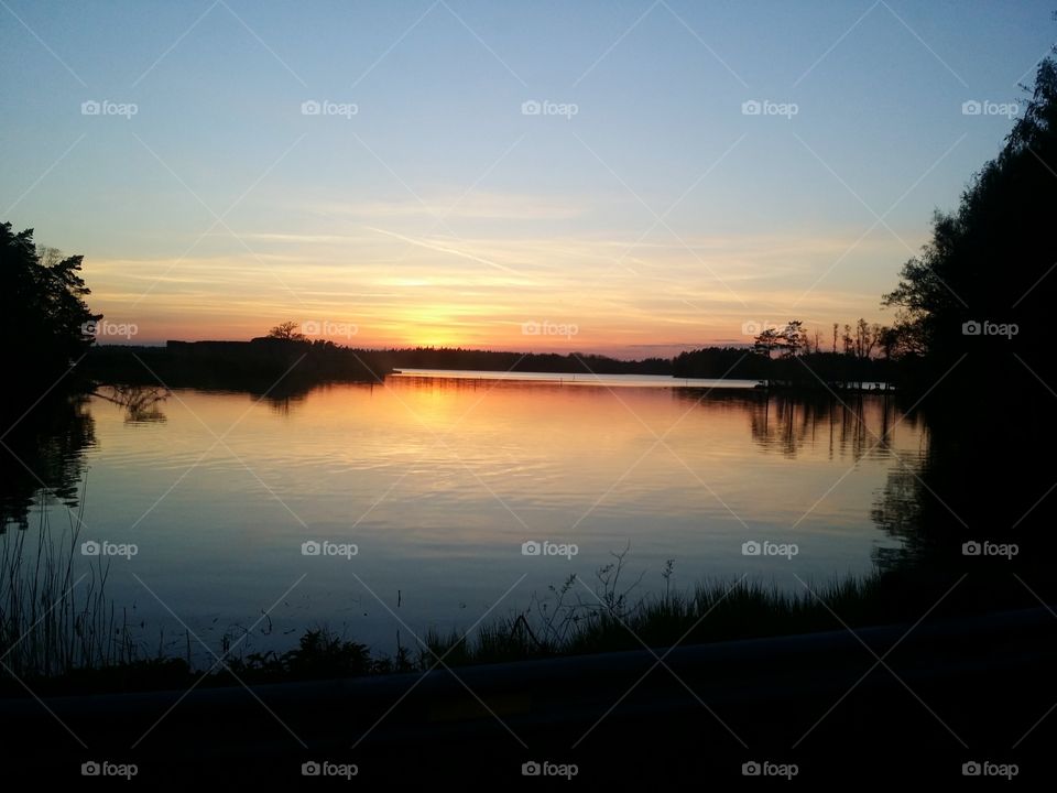 Evening view of a lake