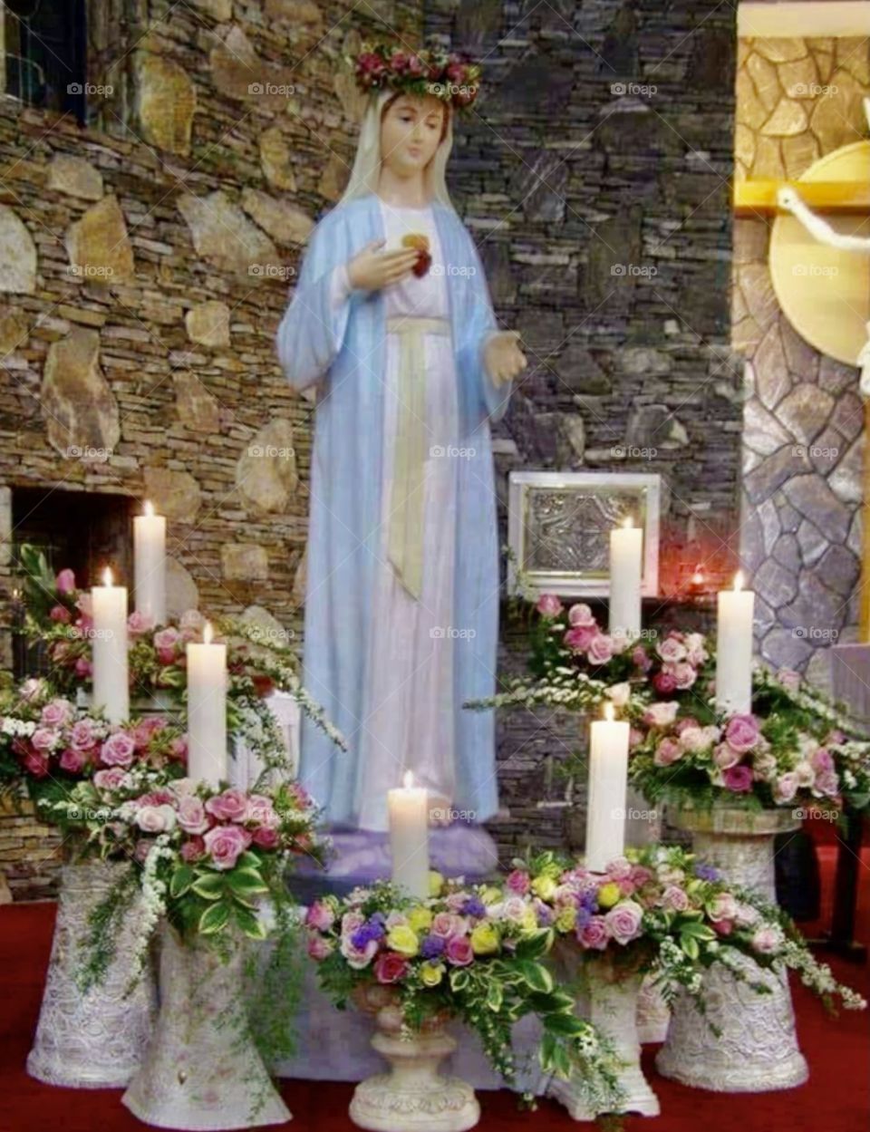 🙏 🇪🇸 Oh Maria, ruega por nosotros que recurrimos a ti.  Amén.  🇧🇷 Ó Maria, Nossa Senhora, rogai por nós que recorremos a vós. Amém. / 🇺🇸 O Mary, pray for us that we turn to you.  Amen. / 🇮🇹 O Madonna, prega per noi che ci rivolgiamo a te. Amen.