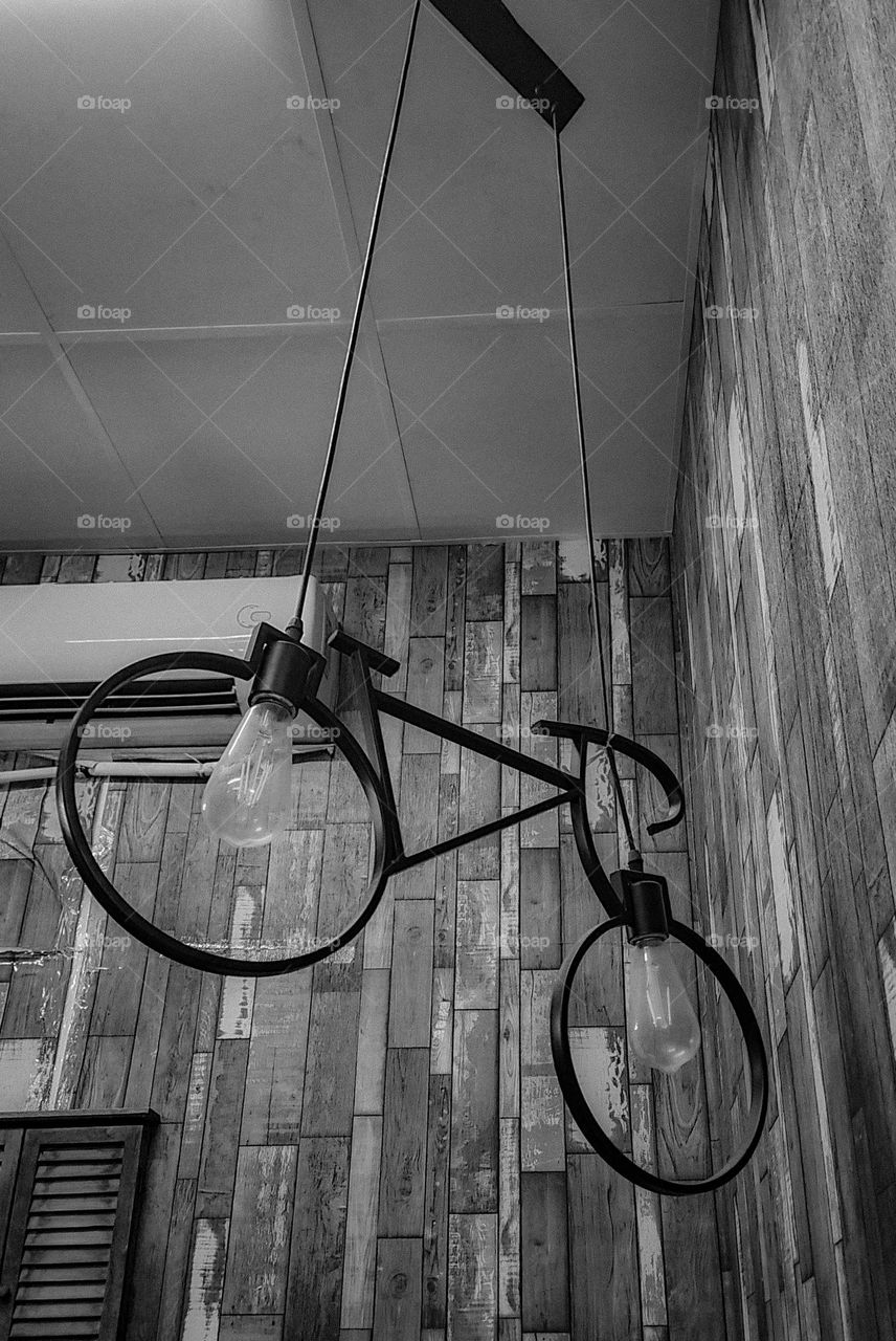 Hanging Bulb