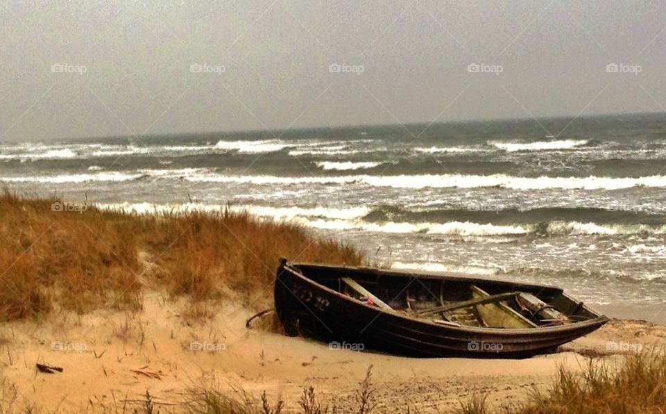 Autumn , ocean , waves , boat
