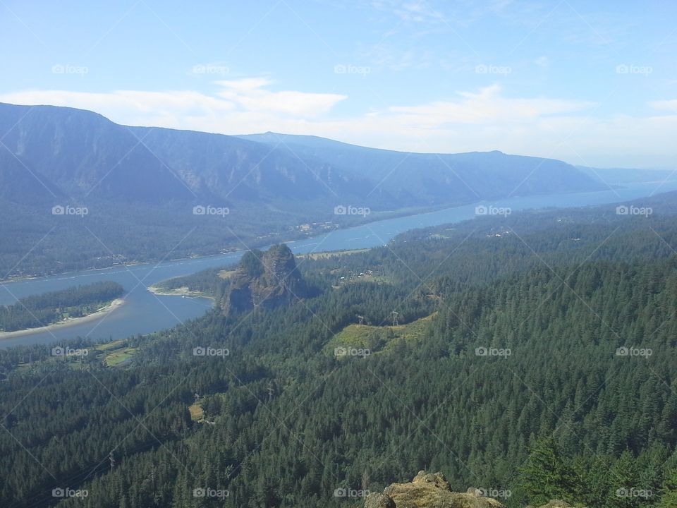 Columbia river Gorge ,looking at beacon rock
