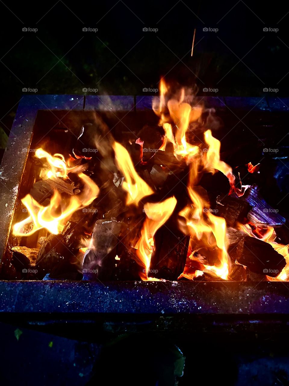 Fire in barbecue 