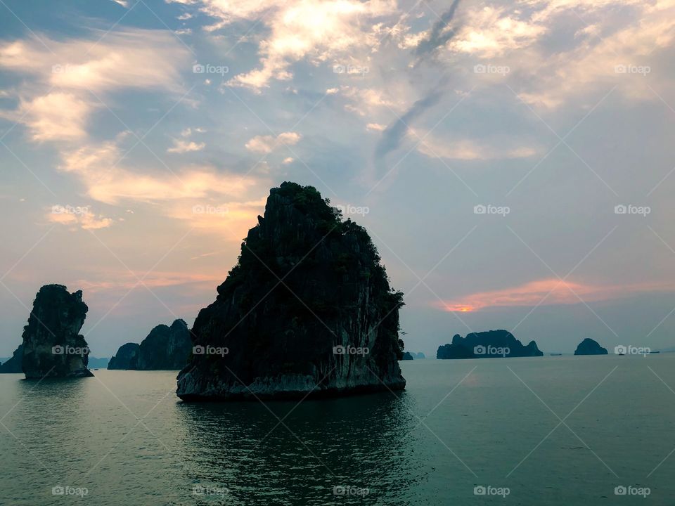 Sunset in Halong Bay 