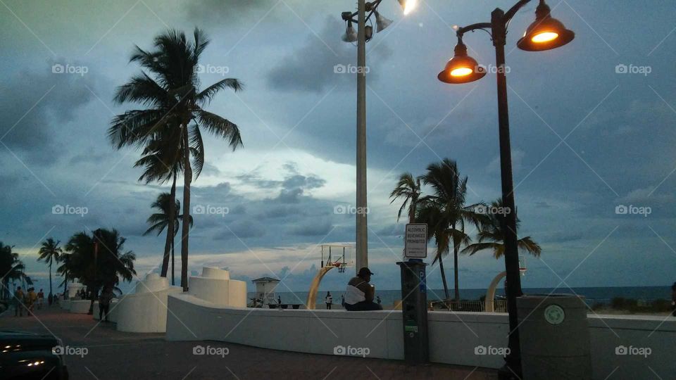 blustery afternoon at the beach