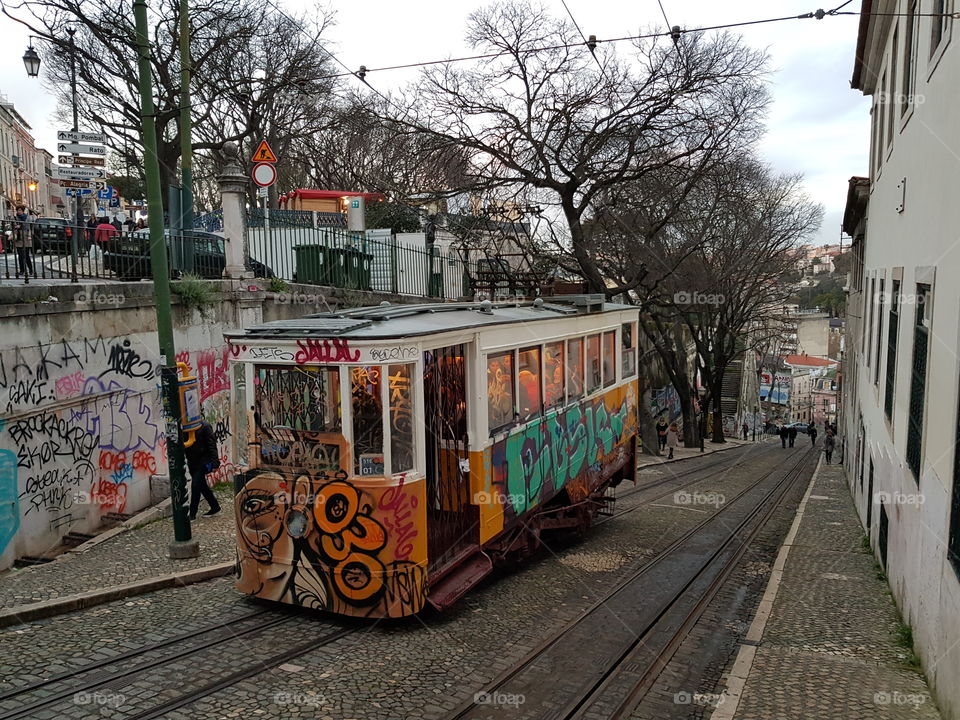 tram lisbon