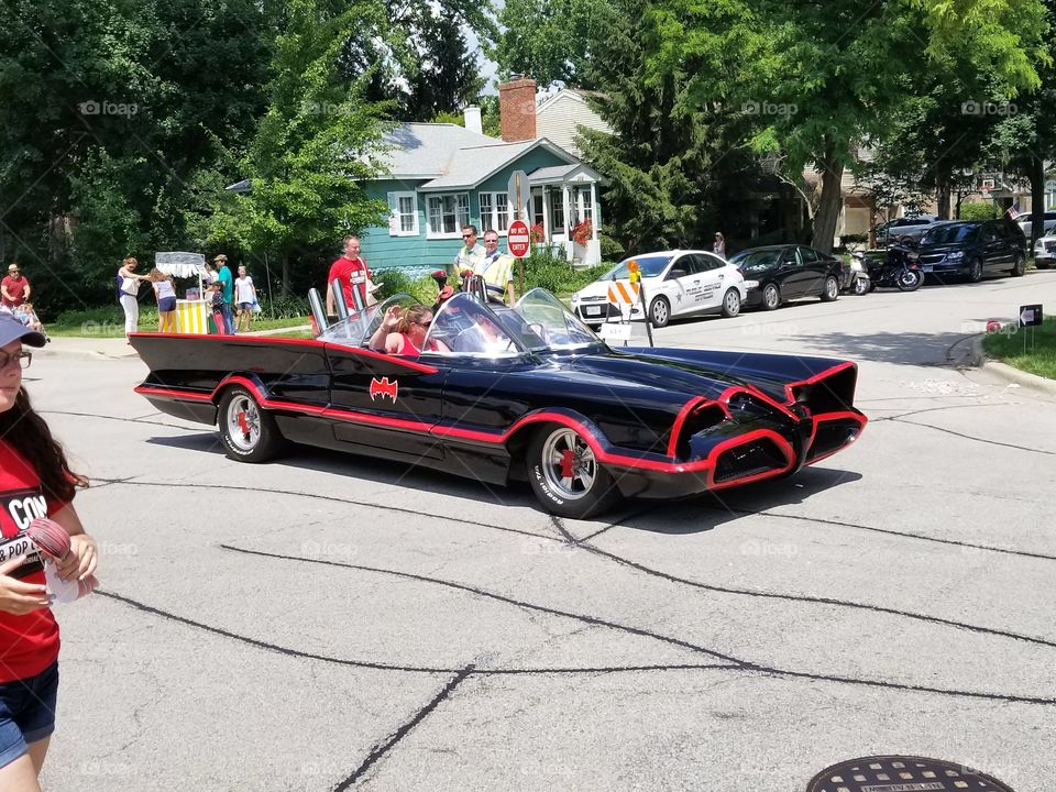 Picture-of-the-Day Batman at the Fourth of July parade. 
#pictureoftheday #picture-of-the-day #amateurphotography