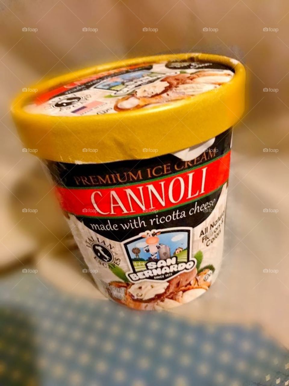 Cannoli ice cream 