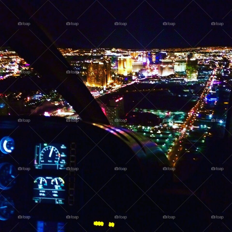 helicopter flight above vegas