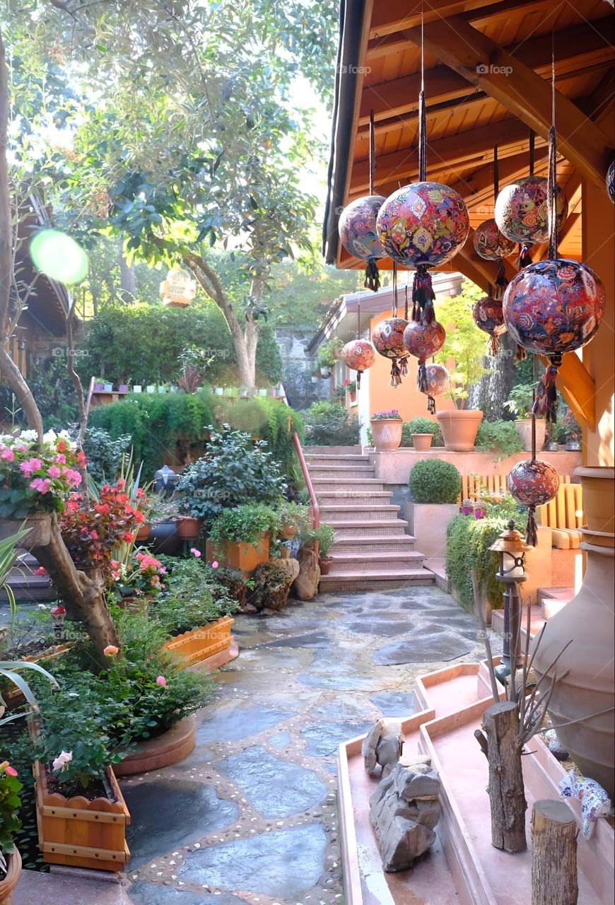 bali lanture in garden