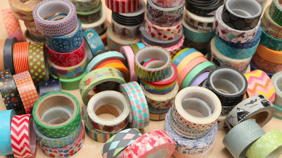Multicolor tapes