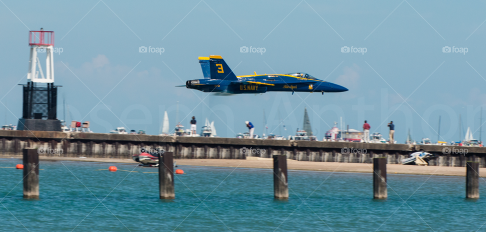 chicago air show fly by blue angels by joeair