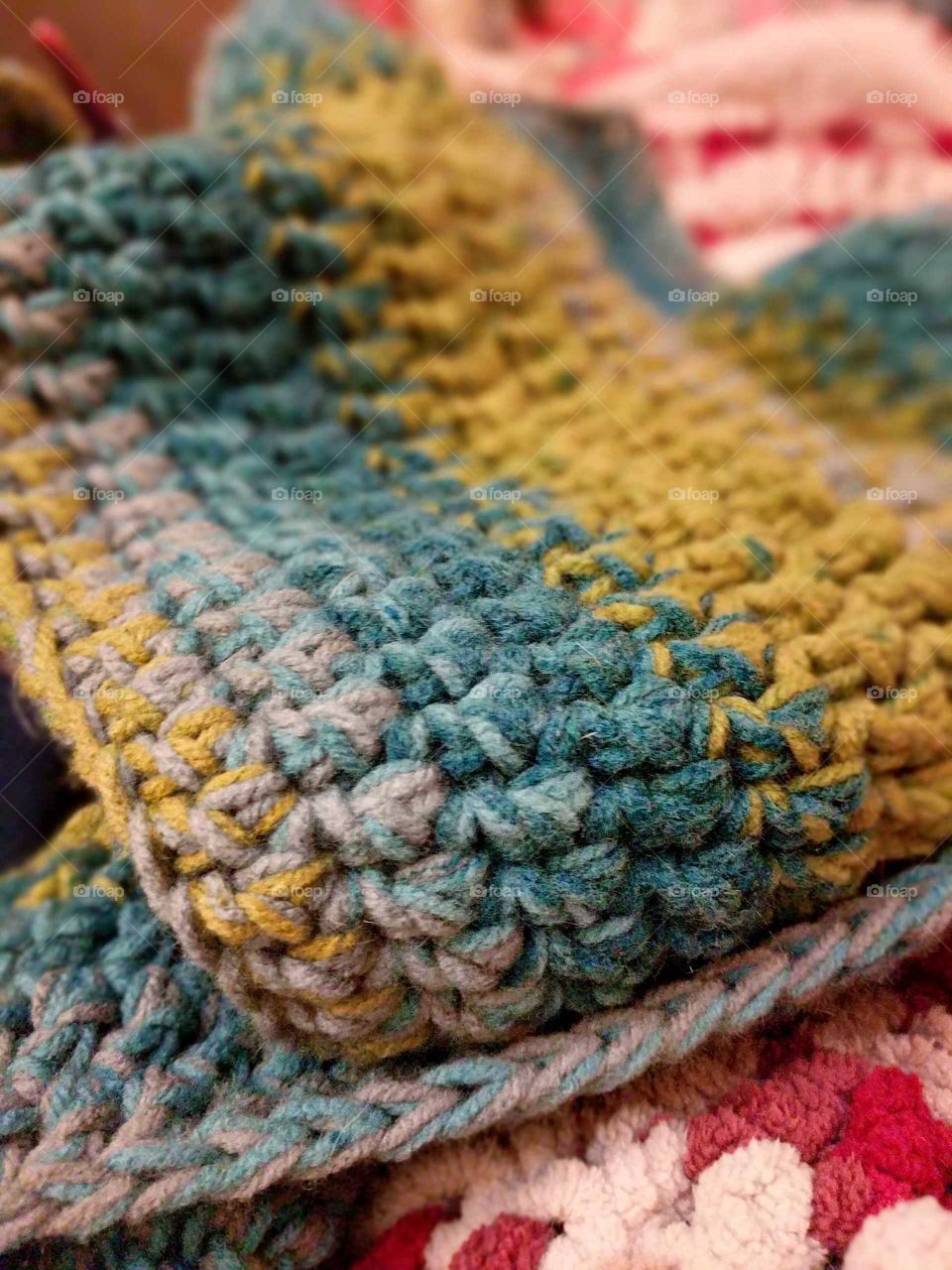 crochet scarf for homeless