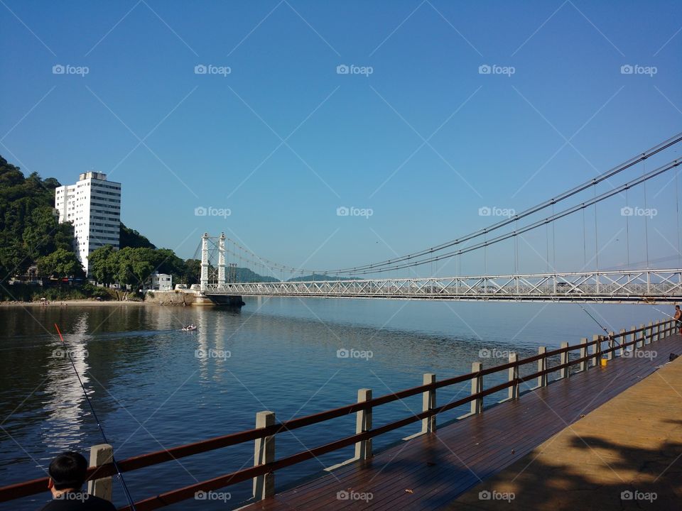 The meet of the bridges