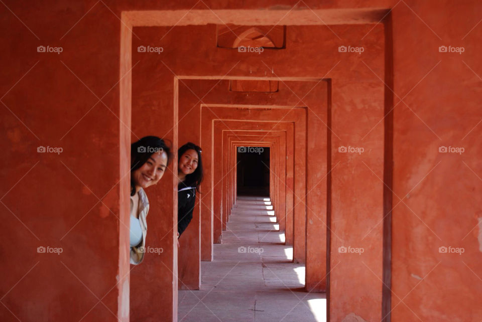 Poking around the Taj Mahal