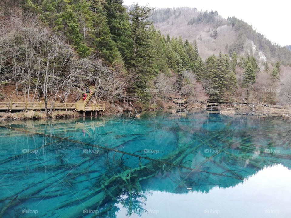 Winter Blue lake 