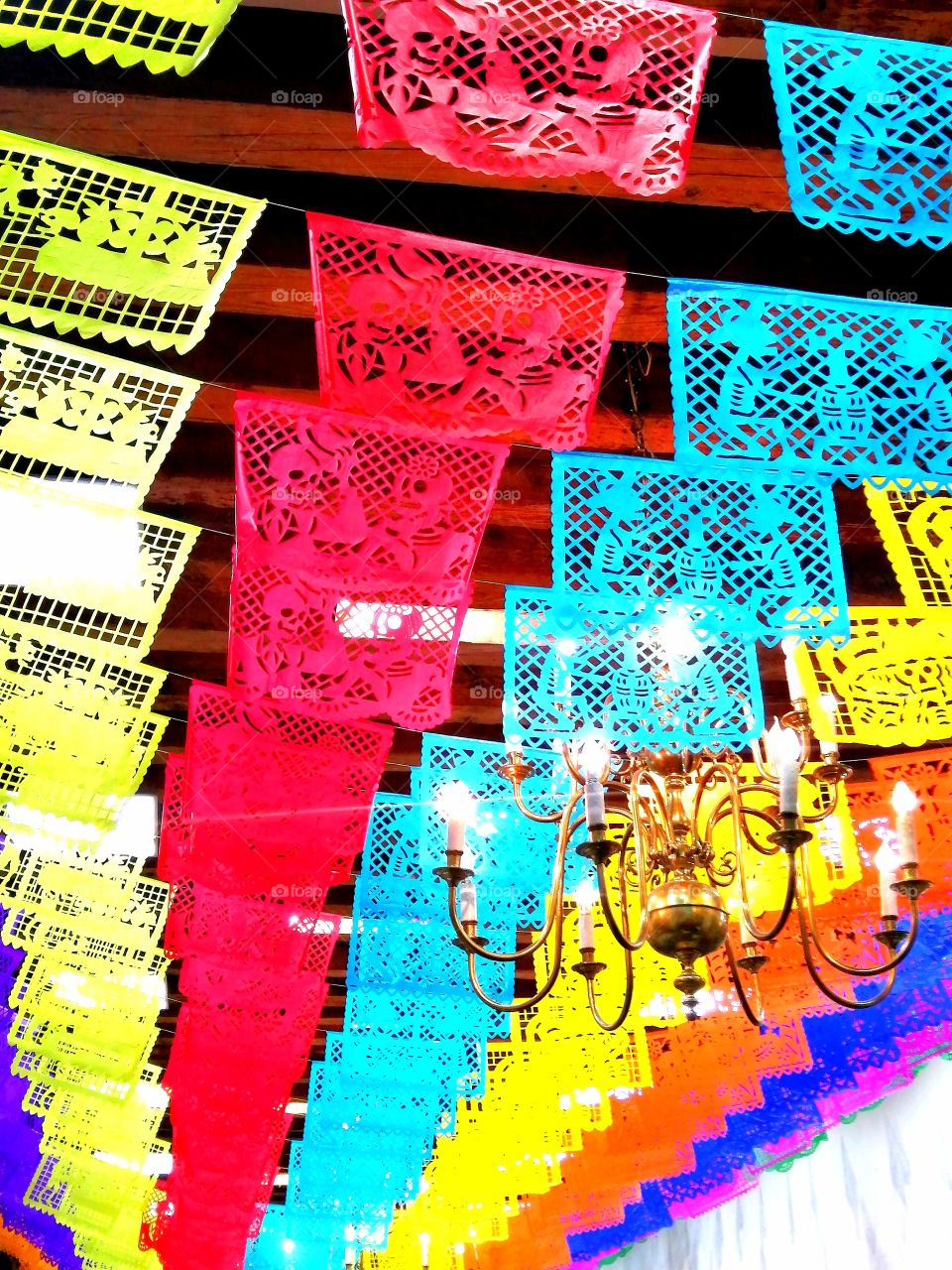 Papel picado!!!! Tradicional mexicano.